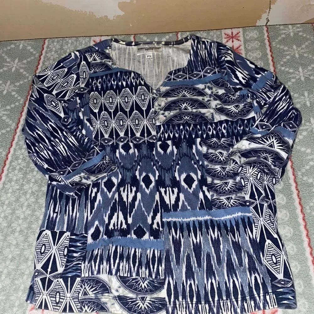 Rebecca Malone Petite Blue Top sz. S petite